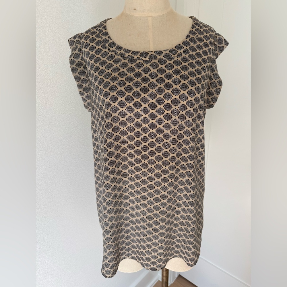 Pleione Geometric Patterned Top- Tan and Black- Size Medium